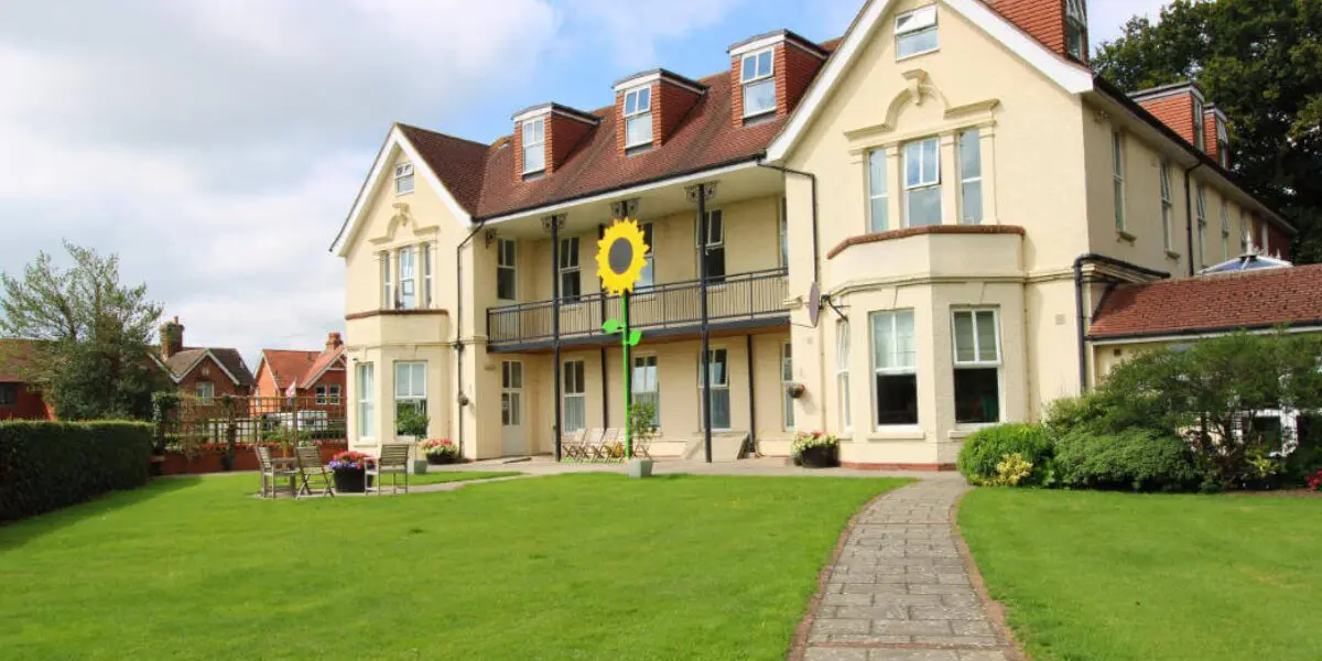 Hailsham House announces opening of new Holly House care unit